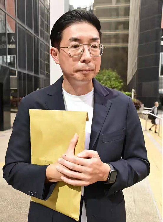 TVB星二代被传父女恋后事业崩盘，自曝拉断髀筋，导致出血好恐怖（组图） - 2