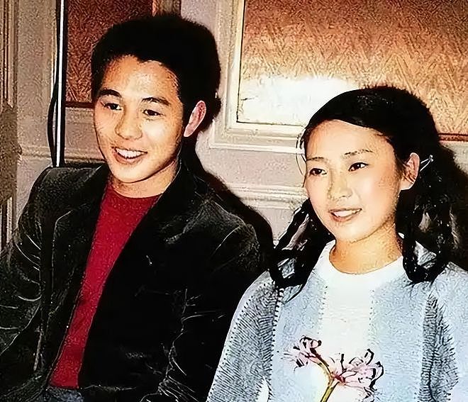 李连杰送大女儿陪嫁被嘲,疑似一分钱没花,还用女儿婚礼打广告(组图) - 19