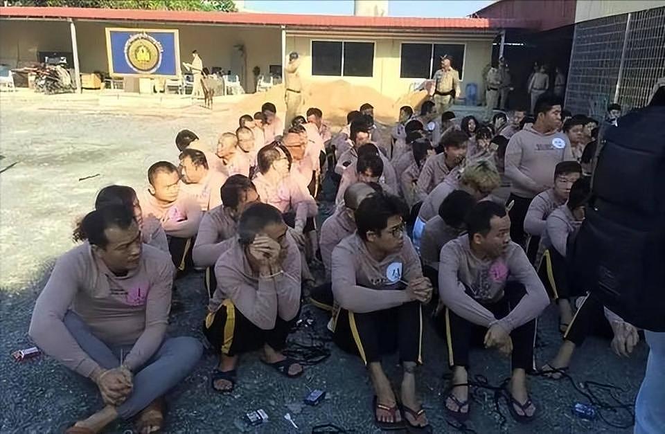 机场落地4小时丧命,24岁中国小伙柬埔寨跳车逃亡,身后是黑色产业网(组图) - 3