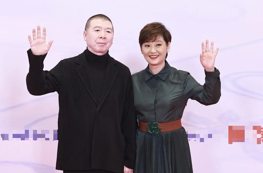 冯小刚被曝离婚？徐帆不再隐忍，直接作出回应（组图） - 4