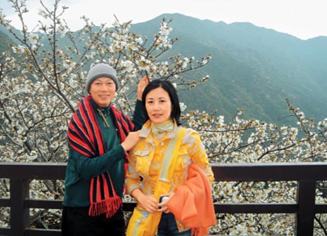 这才是真实晚年丁克夫妻生活,罗家英就是残酷例子,夫妻同床异梦(组图) - 20