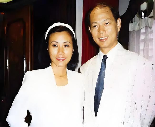 这才是真实晚年丁克夫妻生活,罗家英就是残酷例子,夫妻同床异梦(组图) - 11