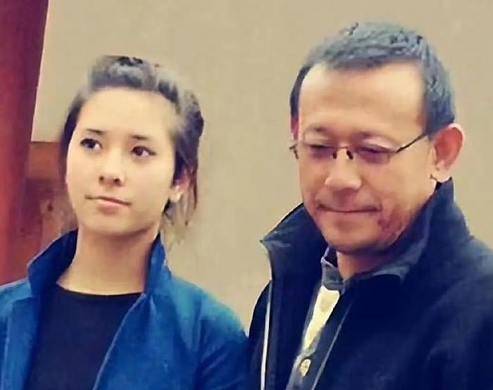 姜文31岁女儿法国大婚！亲妈现身，外国老公抹眼泪，更多细节曝光（组图） - 6