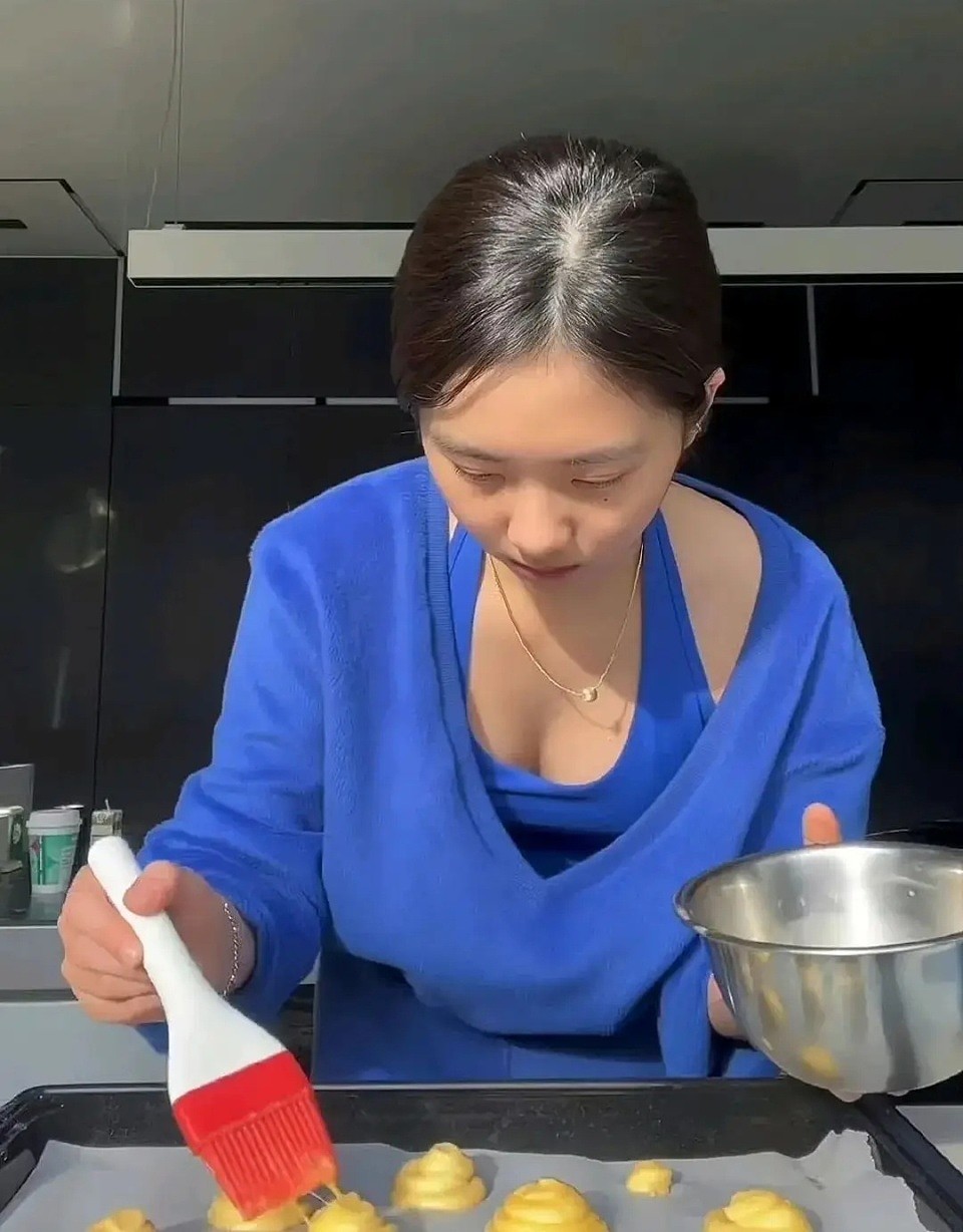 释永信被调查后,王诗龄也受到牵连,恶心的一幕在评论区上演(组图) - 35