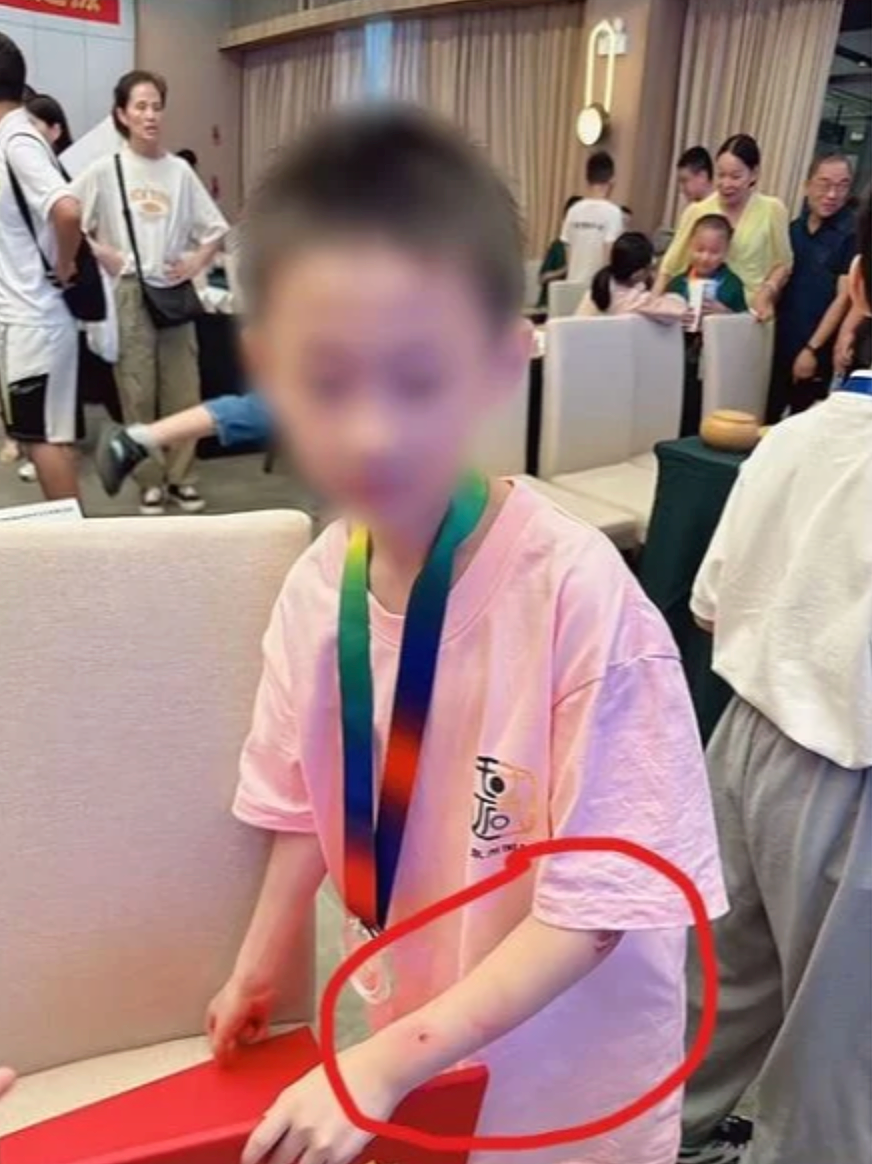 棍棒之下，无处可逃的中国神童们（组图） - 19