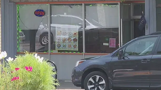 全家吓坏！华男中餐馆老板被ICE抓走，13年前旧事被“秋后算账”，已经送进监狱等待驱逐（组图） - 3