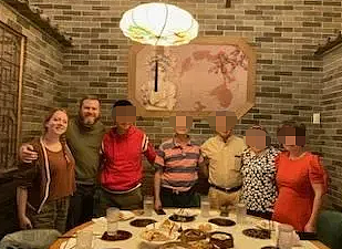 已在美生活30年!华男被ICE拘留,刚卖掉多年中餐馆准备办绿卡,例行报道时被抓(组图) - 4
