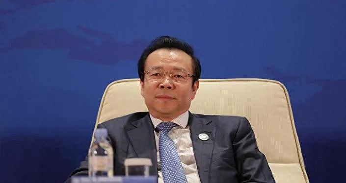 总统套房里的双线人生：桑自国与他的“分工”情妇们（组图） - 3