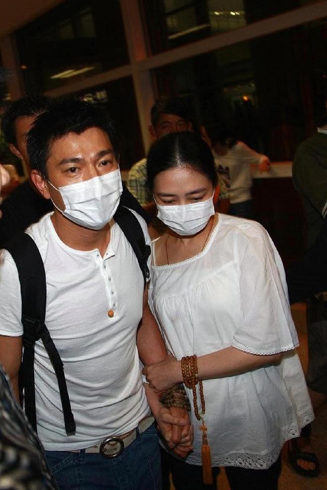 “天王嫂”境遇大不同:方媛拼三胎、罗美薇4年亏了20亿?(组图) - 36