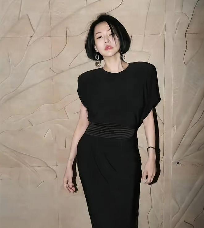 小S金钟奖复出,疑似再度消费大S,吴宗宪的暗示又要成真(组图) - 1