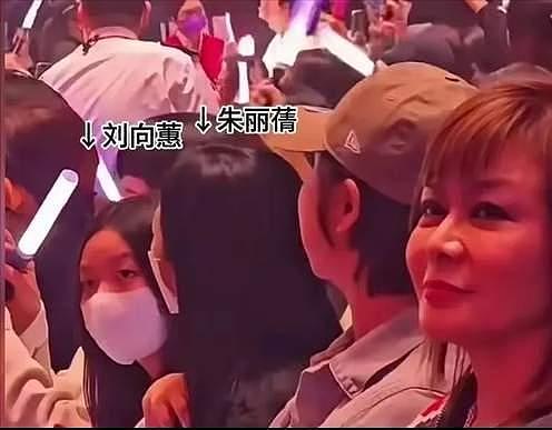 “天王嫂”境遇大不同:方媛拼三胎、罗美薇4年亏了20亿?(组图) - 39