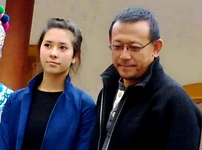指腹为婚？姜文女儿法国出嫁，面部浮肿一脸孕相，与之前判若两人（组图） - 6