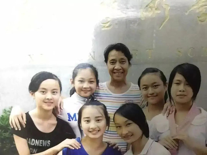 95后最会玩火的中国女孩,真的是又野又美(组图) - 17