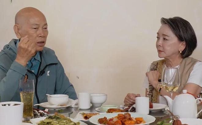 香港狗仔之母查小欣进ICU！手握太多港圈秘辛，直言不和明星做朋友（组图） - 4