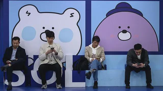 首尔“暖心便利店”: 这里如何抚慰孤独的韩国人(组图) - 4