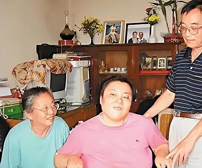 清华才女朱令今日安葬，墓地照曝光，遗照很美，父母发公告（组图） - 8