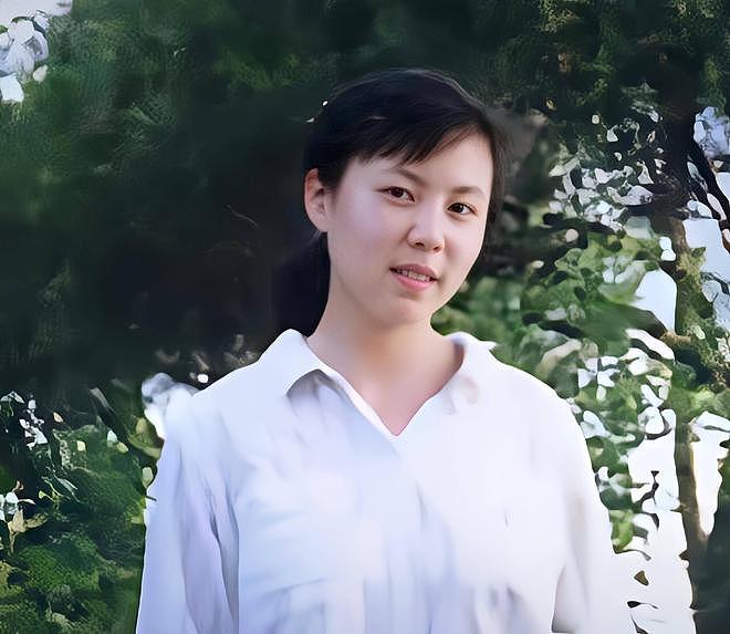 清华才女朱令今日安葬，墓地照曝光，遗照很美，父母发公告（组图） - 1