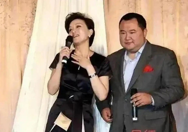 “你若愿意,百亿都是你的” 杨澜为何果断离婚(组图) - 3