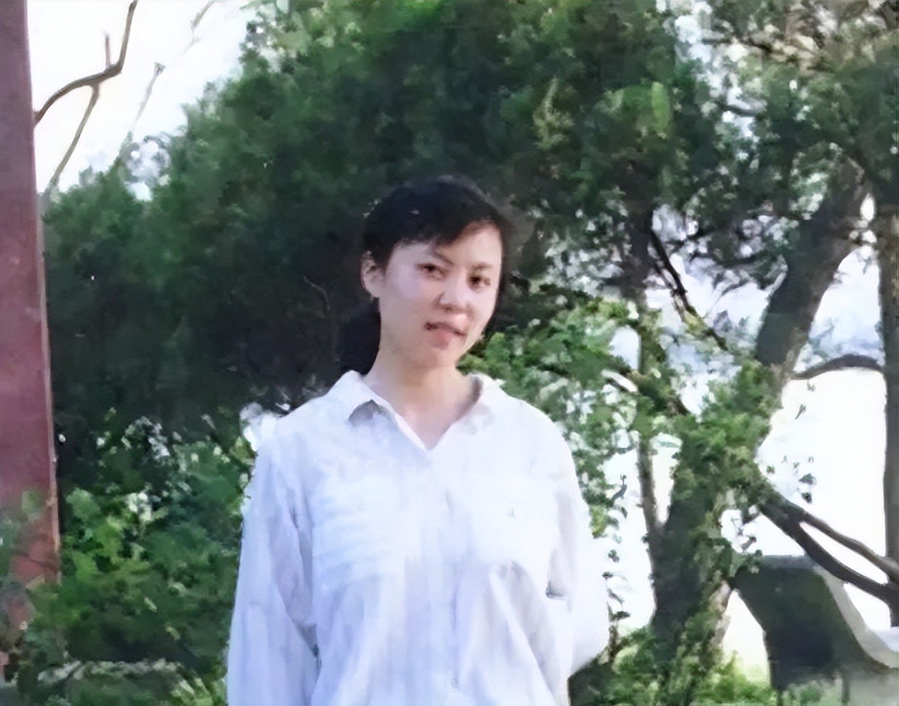 朱令骨灰安葬，父母发公告：将一如既往追凶， 无论天涯海角（组图） - 2