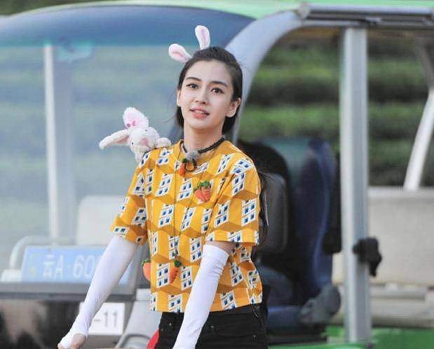 叶珂直播暗指黄晓明,杨颖与孩子受波及引众人议论(组图) - 4