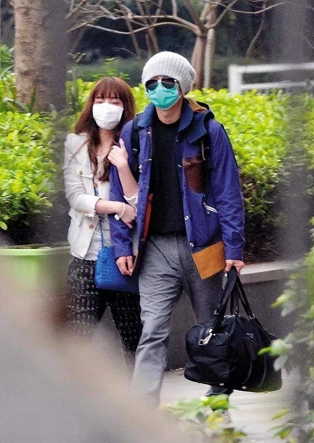 文章的副驾疑现姚笛？上海街头偶遇照引热议，网友：若属实便祝福（组图） - 5