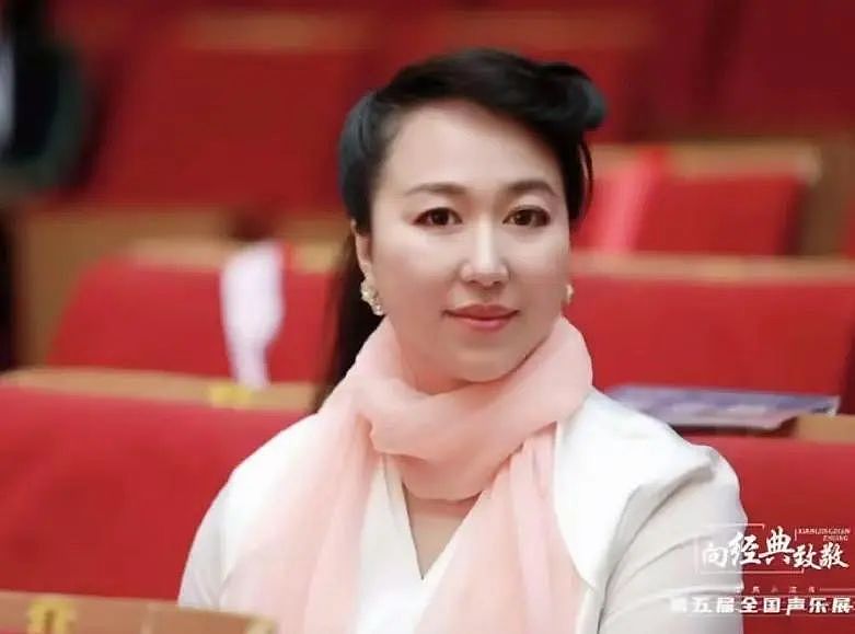48岁女歌手不幸去世!曾任《星光大道》评委(组图) - 5