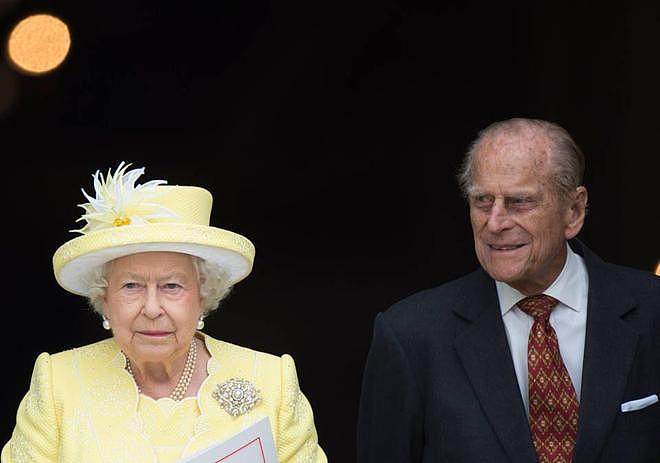 梅根一步步逼走哈里，如今凄惨坠落，事业崩了，连丈夫都快保不住（组图） - 7