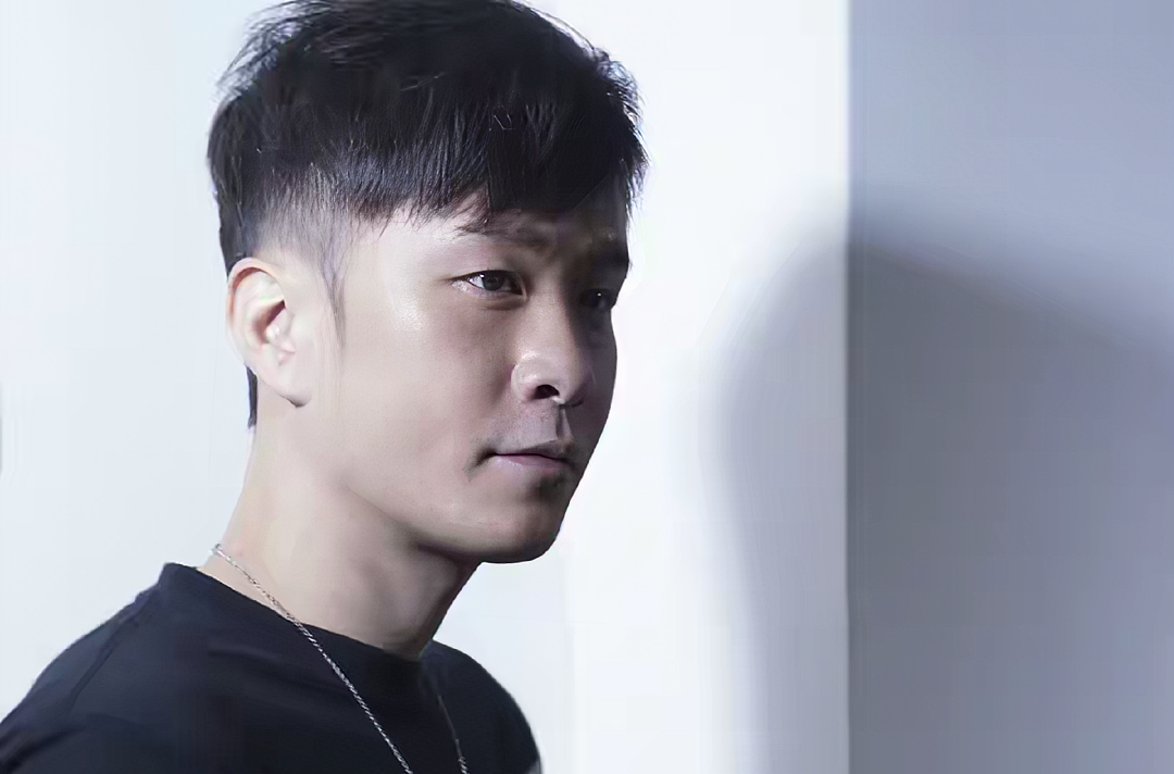 香港男星突传死讯！因肝病离世年仅43岁，星途不顺饱受抑郁困扰（组图） - 6