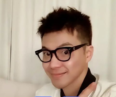 粉丝为黄奕母女喊冤！她只是遇人不淑，爸爸的错为什么让女儿背？（组图） - 3