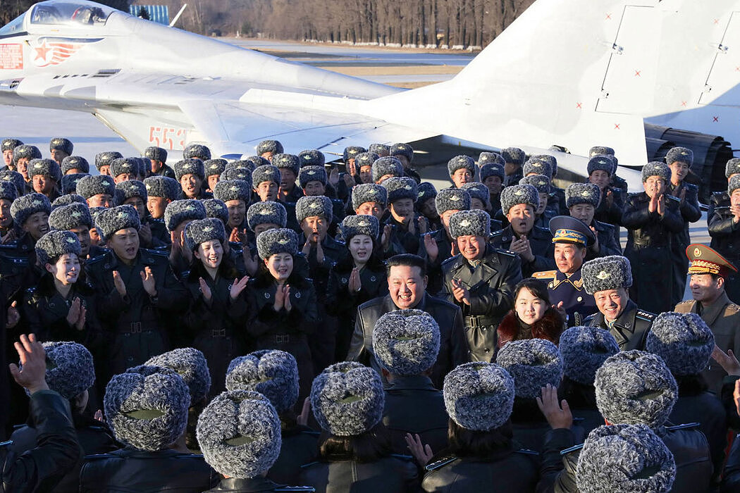 12岁的“伟大向导者”:金正恩如何为女儿打造接班人形象(组图) - 24