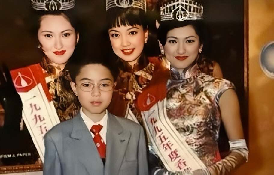 香港知名女星罕见露面，状态冻龄撞脸赵雅芝，嫁大马富商连生三女（组图） - 2