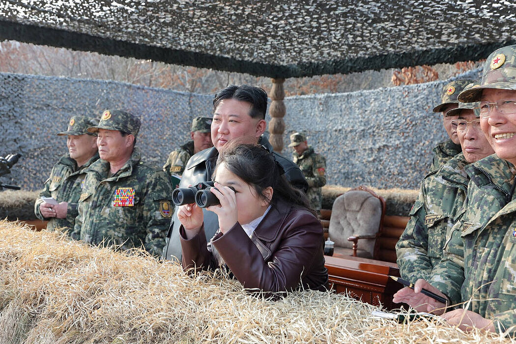 12岁的“伟大向导者”:金正恩如何为女儿打造接班人形象(组图) - 13