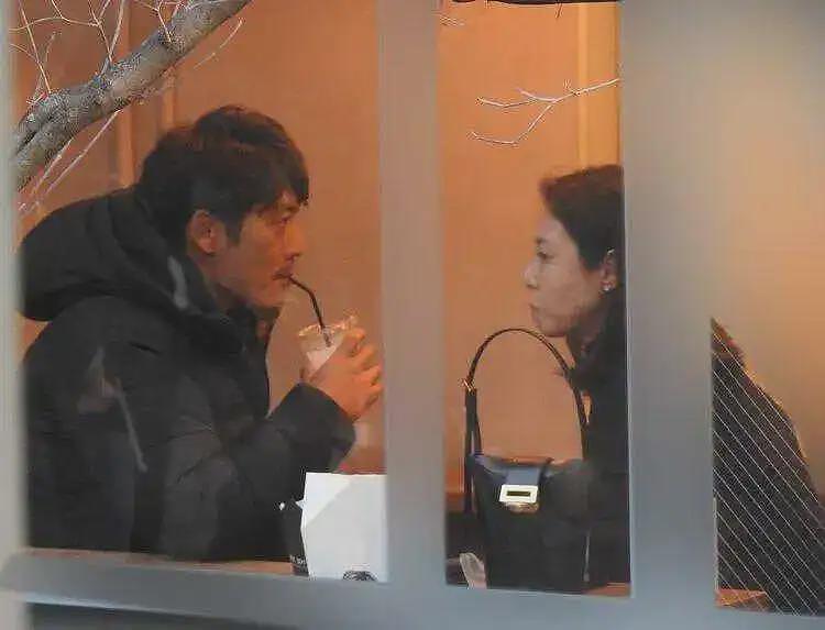 曾打败木村拓哉CP的“日娱最甜夫妻”,婚后24年竟然活成了这样……(组图) - 36