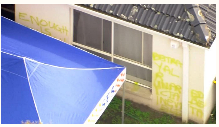 屋外被涂鸦怪异词句,墨尔本华人区双尸案,男子被斩首挂头,女子有身孕(组图) - 9