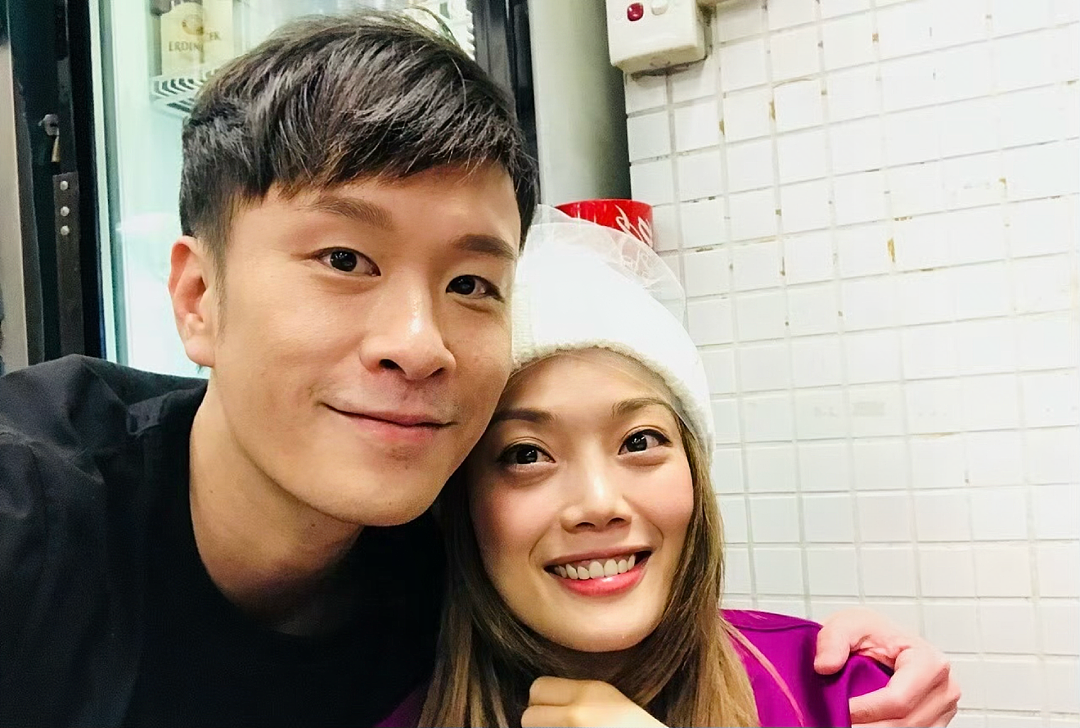 香港男星突传死讯！因肝病离世年仅43岁，星途不顺饱受抑郁困扰（组图） - 18