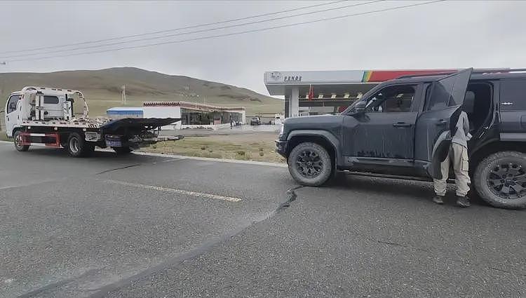 问界M9在全球最高公路垭口陷车被营救，车主发视频感谢遭网暴，当事人回应（组图） - 2