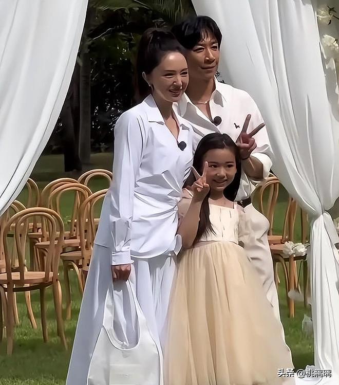 董璇再婚仅一月,让人担心的事情还是发生了,连倪萍也救不了她(组图) - 6