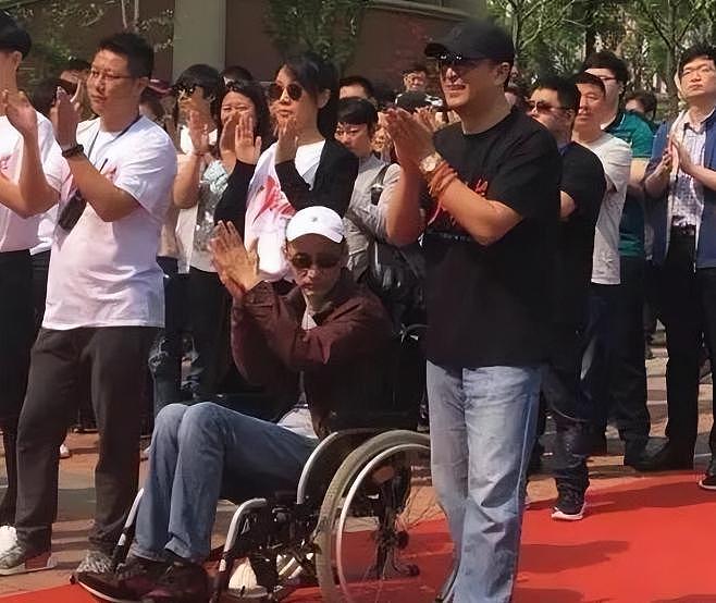 28年恩爱抵不过残酷现实,54岁刘惠宁坐轮椅,陈小艺却风采依旧(组图) - 25