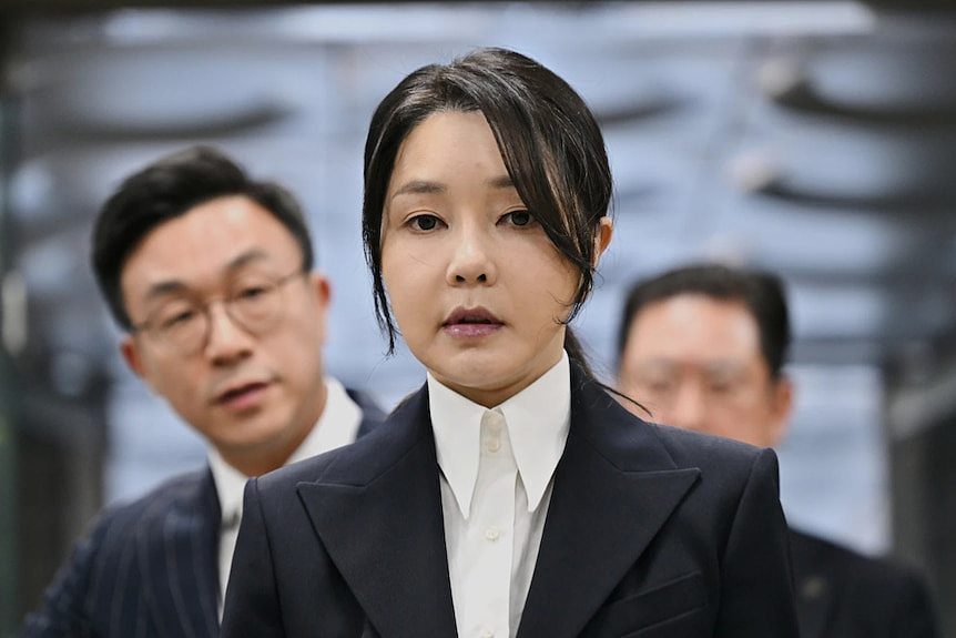 韩国前总统尹锡悦夫人金建希被批捕（组图） - 1