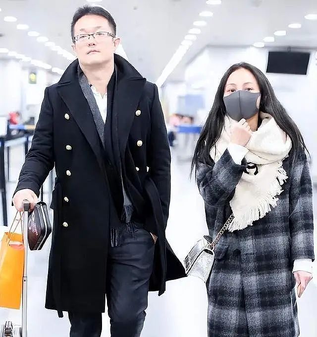 文章的副驾疑现姚笛？上海街头偶遇照引热议，网友：若属实便祝福（组图） - 6