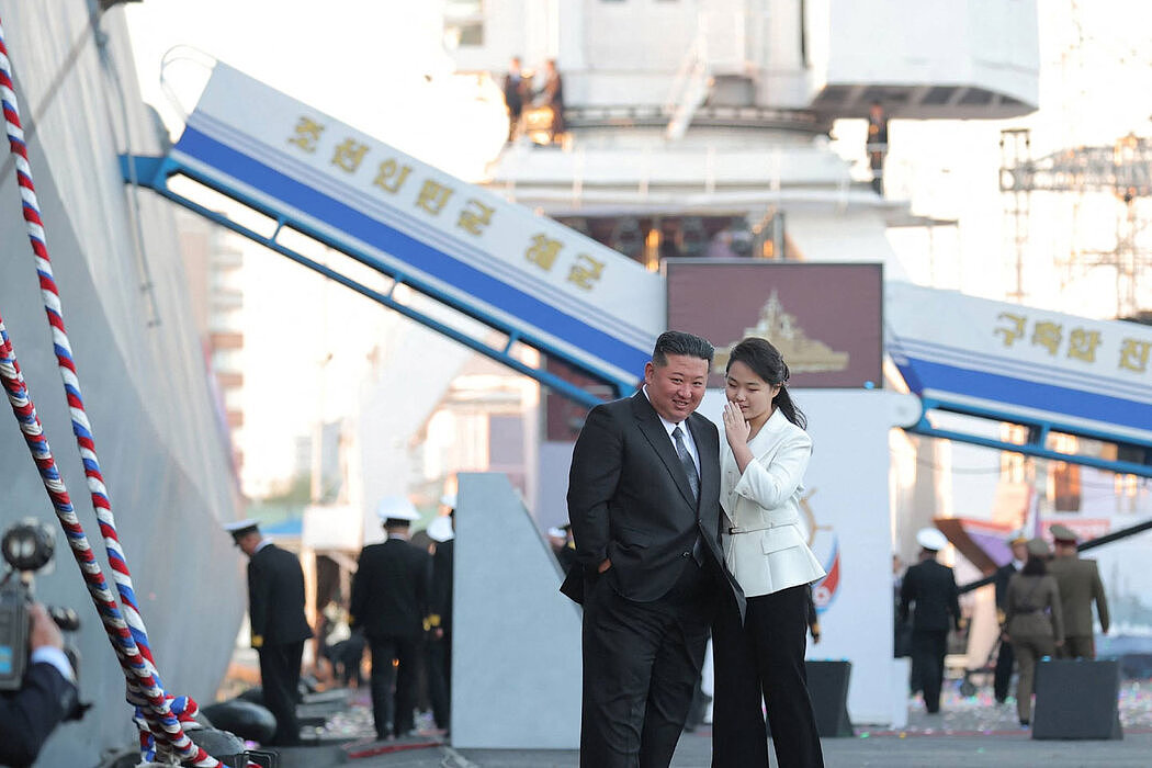 12岁的“伟大向导者”:金正恩如何为女儿打造接班人形象(组图) - 5