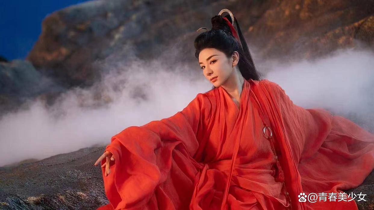 黄奕为护女怒怼网友,曾被霍思燕点名炮轰,近年靠综艺翻红的童年女神再引争议?(组图) - 4
