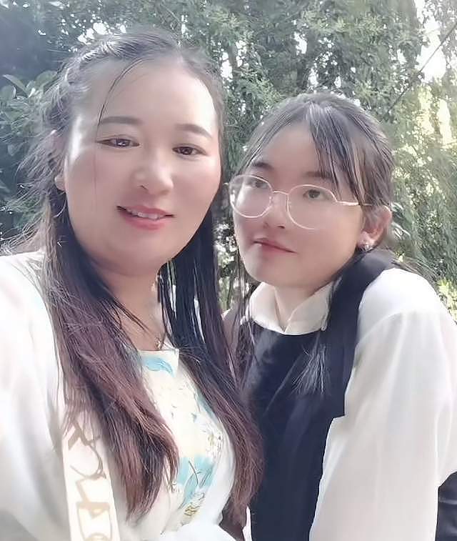 四川女孩杜彬洋去世！仅18岁，刚被北川医学院录取（组图） - 6
