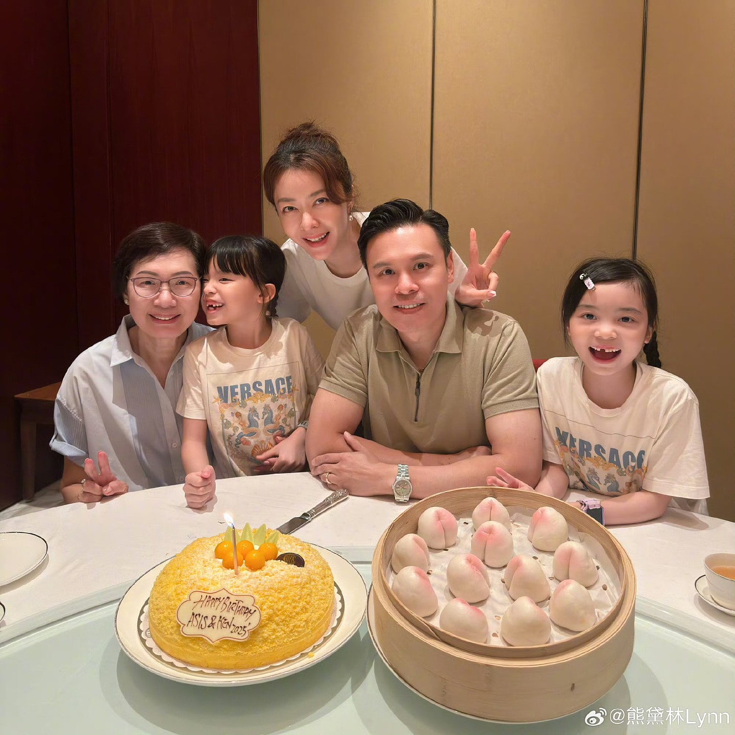 知名港女星晒近况!为豪门老公低调庆生,双胞胎女儿太抢镜(组图) - 6