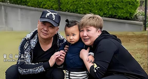 郭麒麟靠父亲入圈赚大钱,却拒绝接受德云社?(组图) - 19