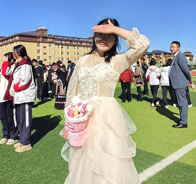 四川女孩杜彬洋去世！仅18岁，刚被北川医学院录取（组图） - 5