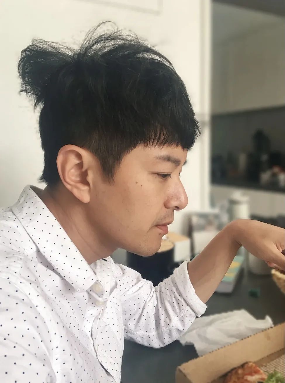 TVB力捧花旦疑带娃崩溃!老公为工作远走澳洲,绯闻男友留言引围观(组图) - 4