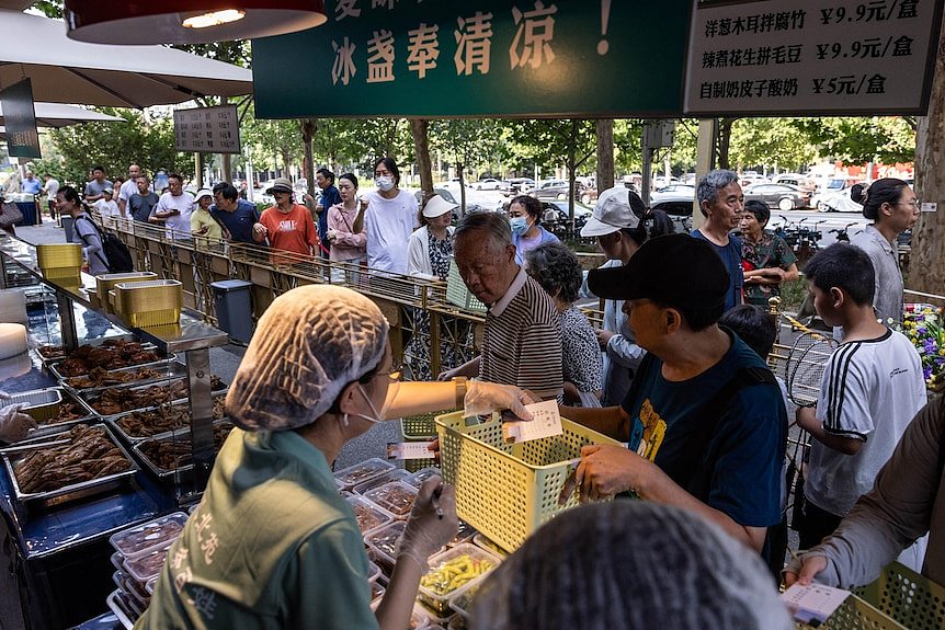 中国高端酒店开始摆摊卖菜的背后（图） - 2