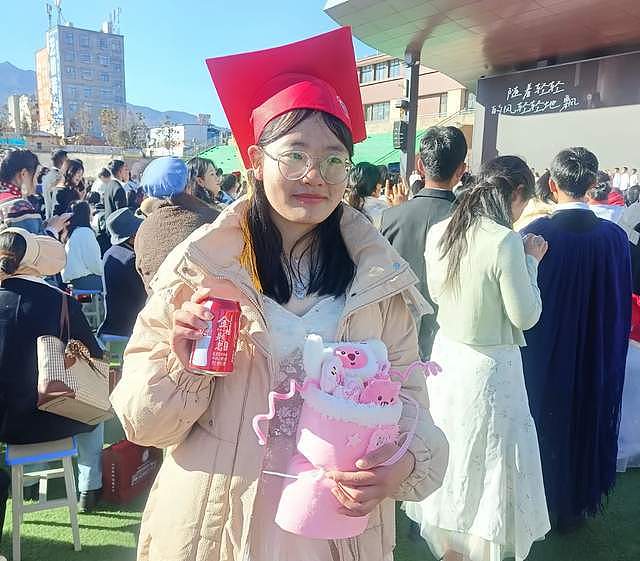 四川女孩杜彬洋去世！仅18岁，刚被北川医学院录取（组图） - 4