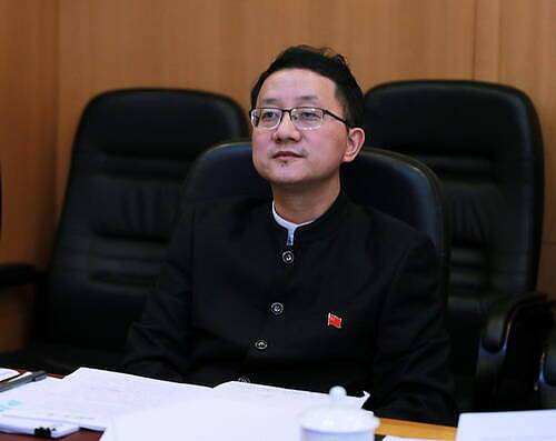 中国外交部急约谈日本公使,对台湾议题“严重关切”(组图) - 1
